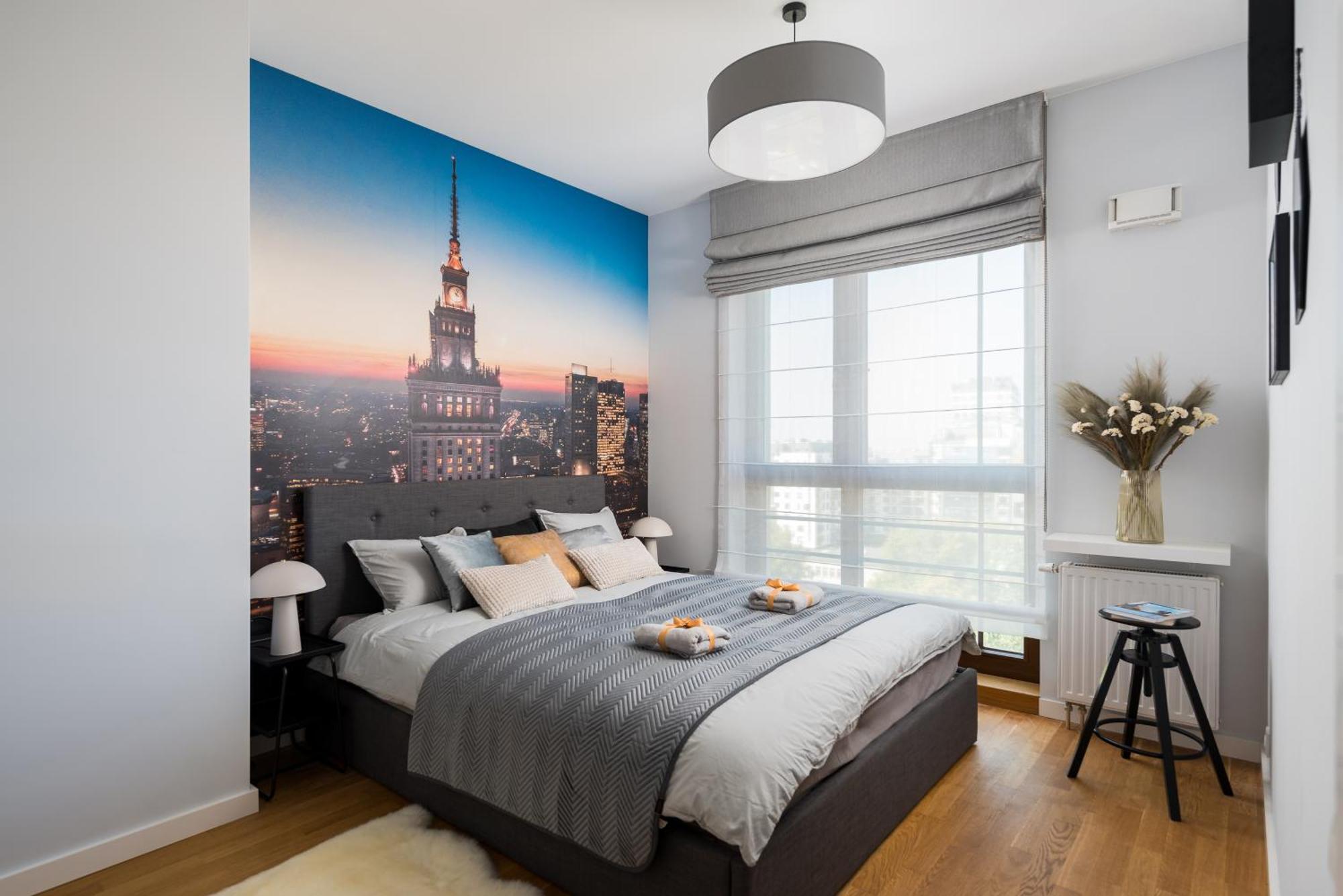 Luxury 2-bedroom Penthouse Skyline 15m Terrace, Garage, Gym, Rooftop & Only 500 M To Metro Apartment Warsaw