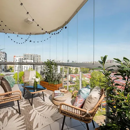 Luxury 2-Bedroom Penthouse Warsaw Skyline 15M Terrace, Garage, Gym, Rooftop & Only 500 M To Metro Esterno foto